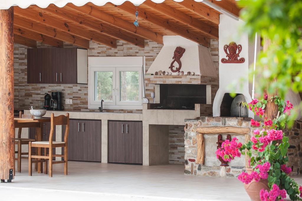 Ferienwohnung House Christina Vourvourou Exterior foto